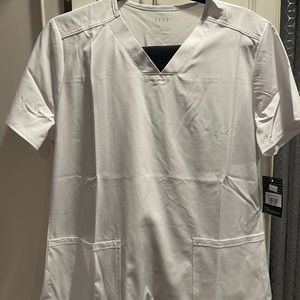 ELLE White Scrub Top BRAND NEW